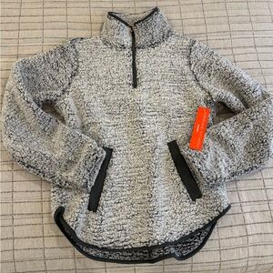 Adrienne Vittadini  1/4 Zip Pullover Medium Thick Soft Faux Fur NWT